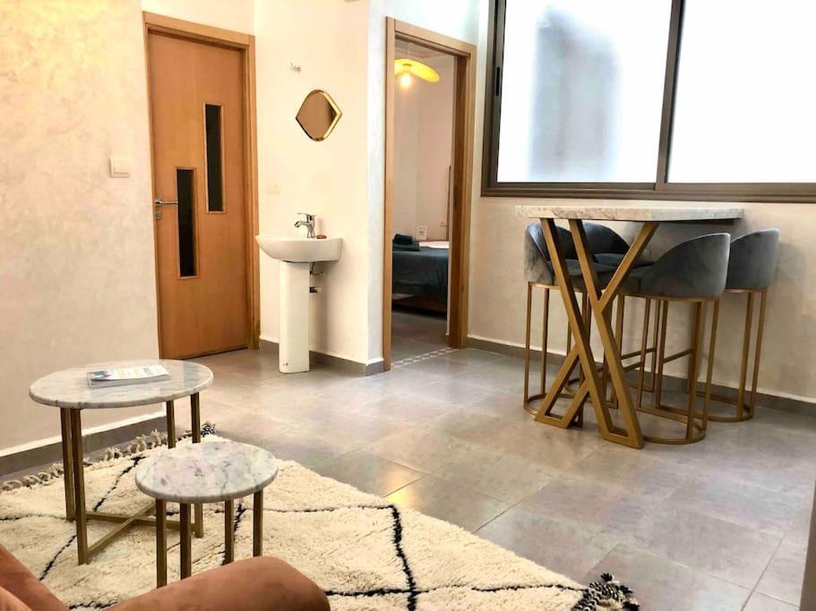 Elegant Appartement Эс-Сувейра Экстерьер фото
